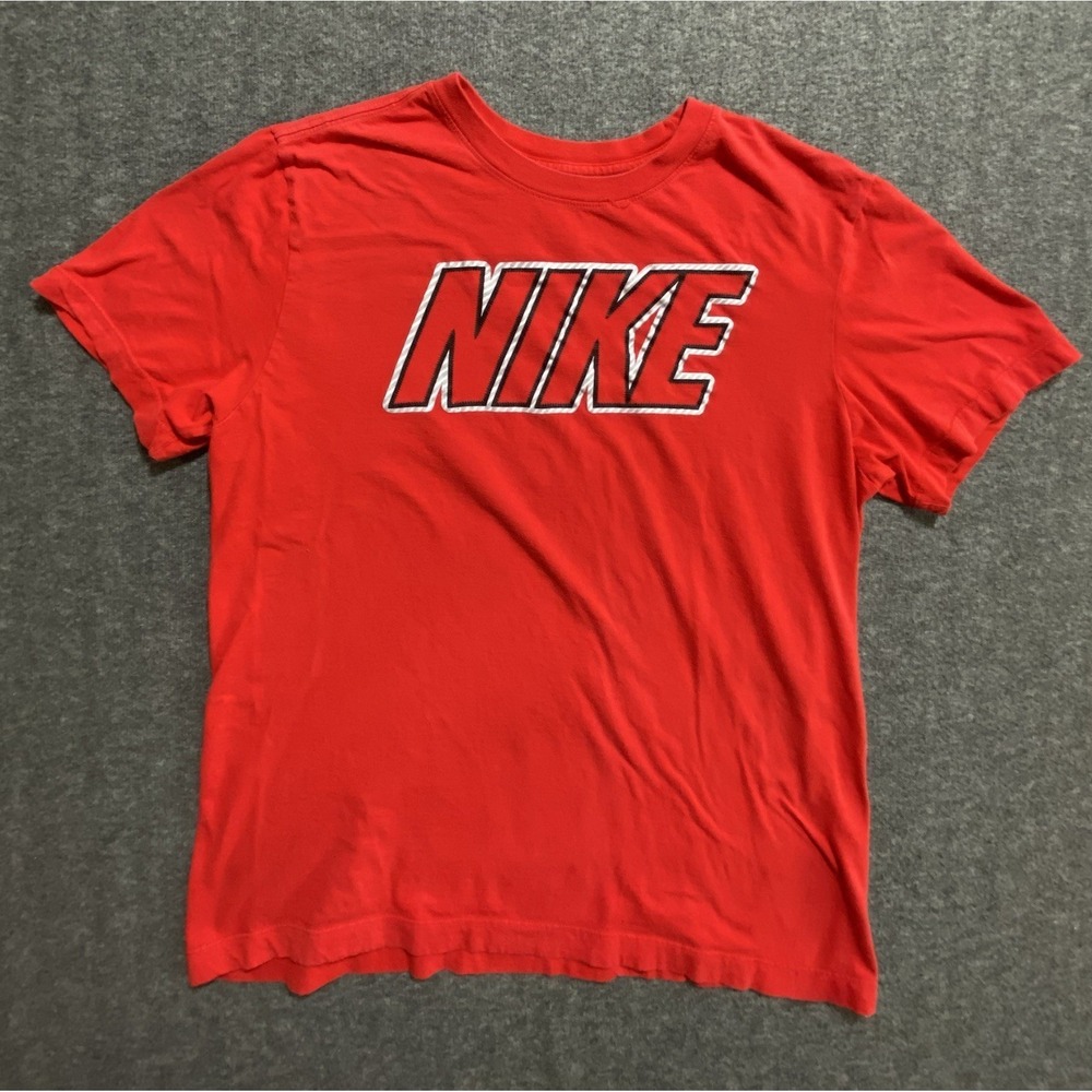 Nike Shirt Red Short Sleeve Athletic Cut Spell Out Logo Cotton Size M